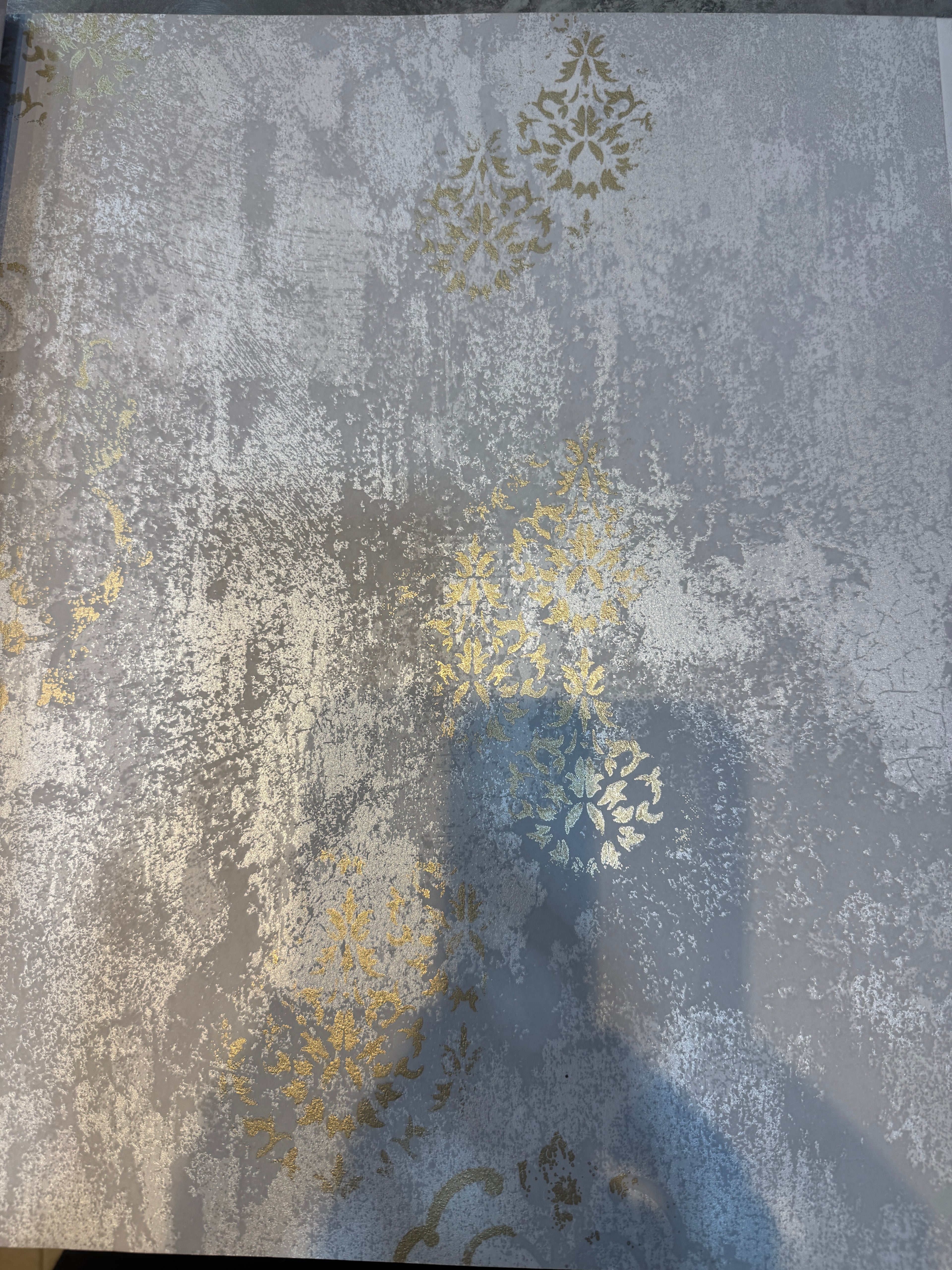 Non woven wallpaper