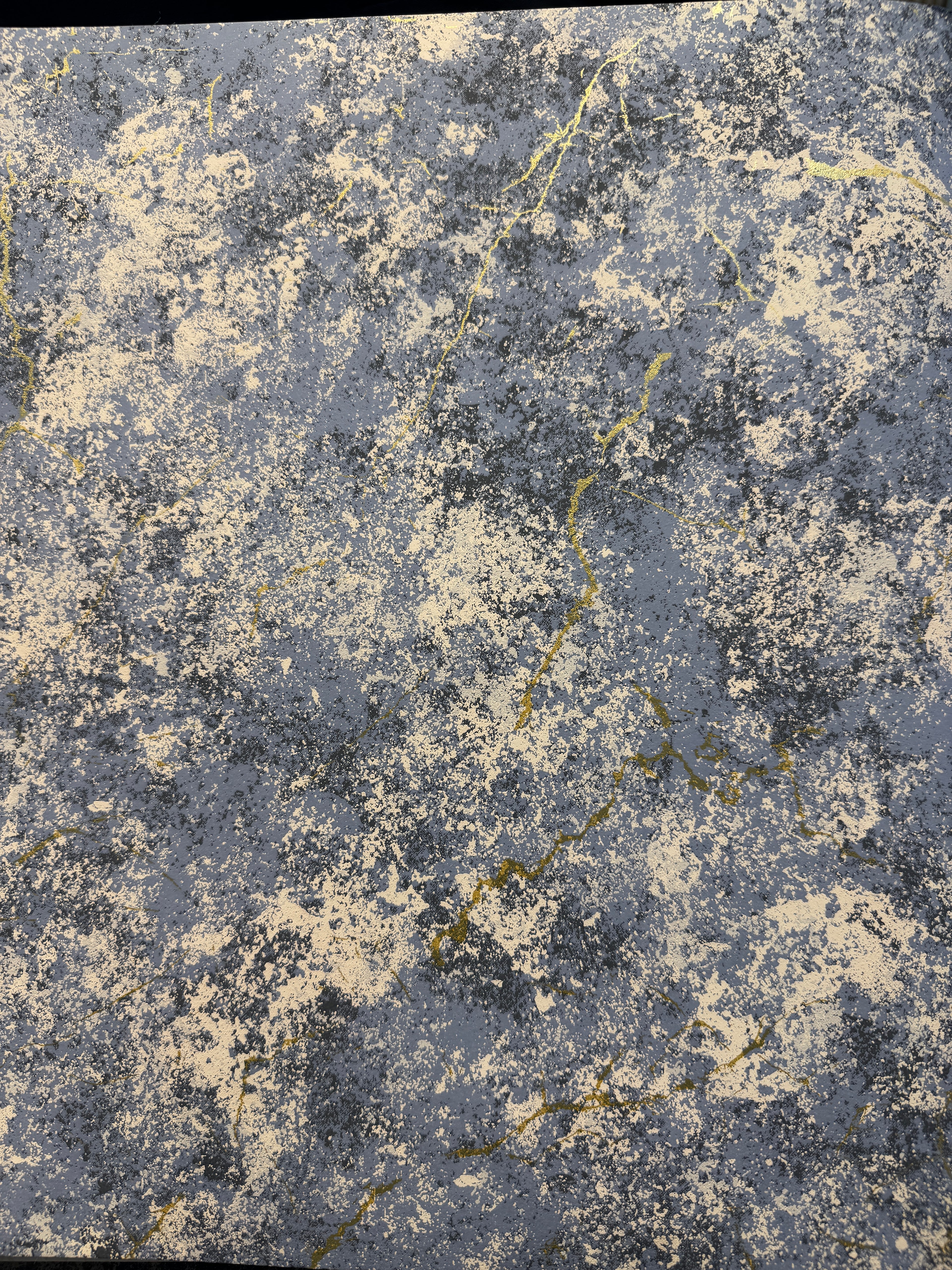 Non woven wallpaper