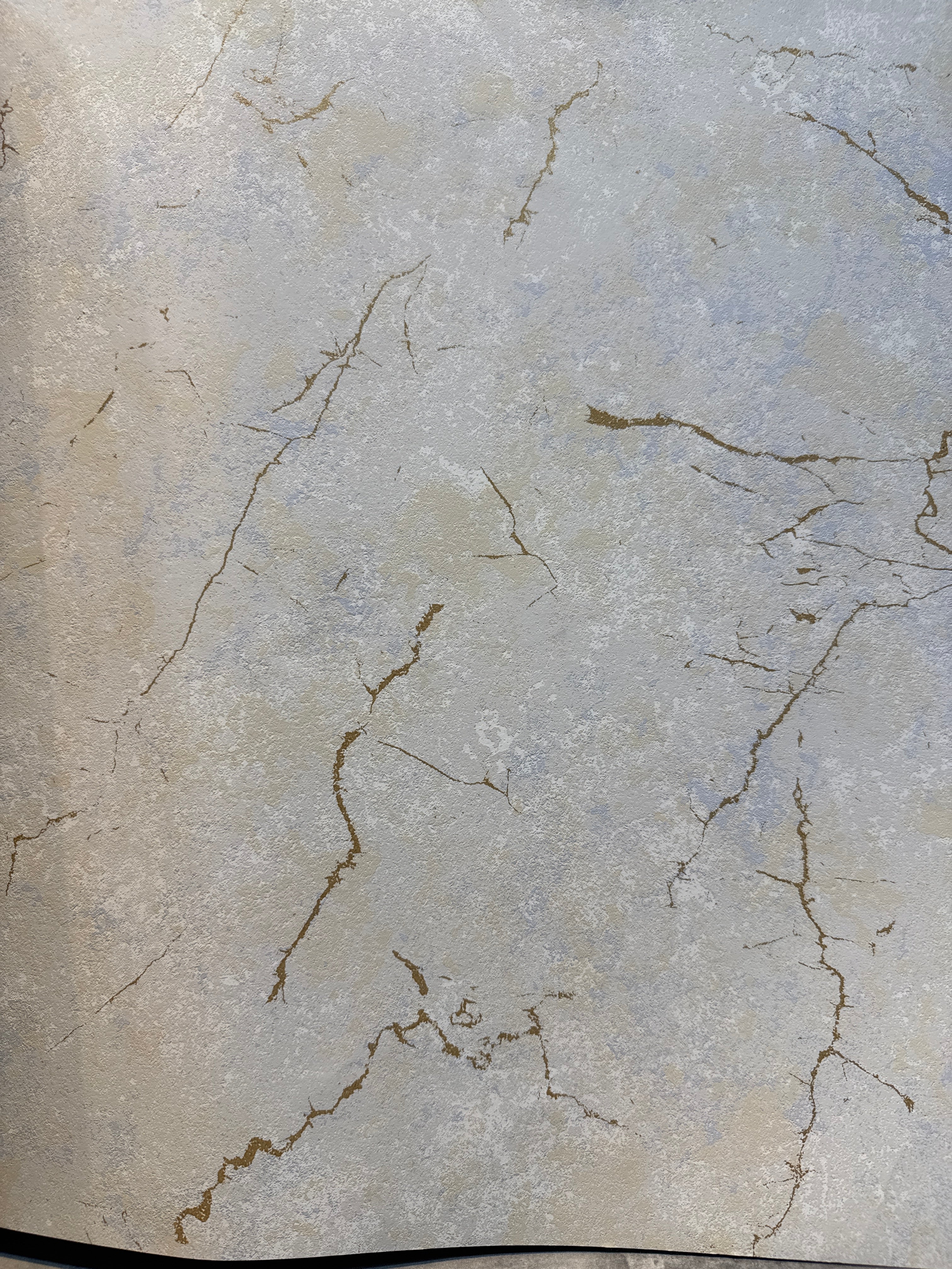 Non woven wallpaper