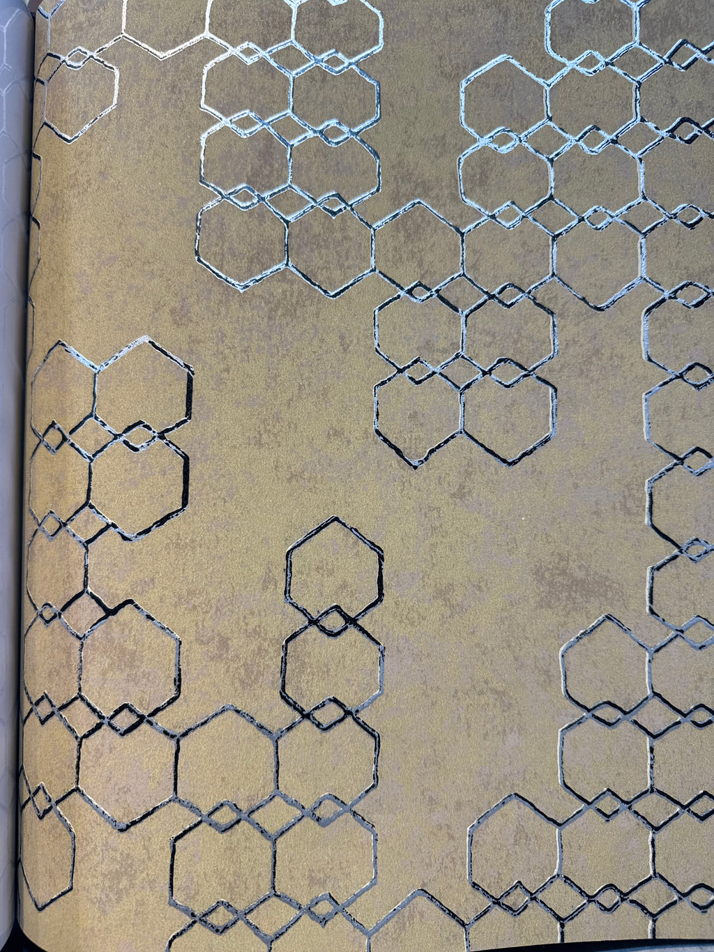 Non woven wallpaper